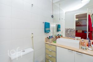 Image 17 - 314433
