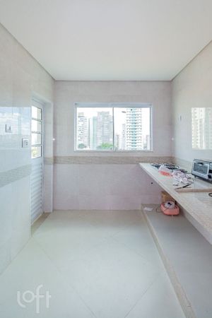 Image 7 - 314540