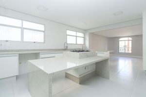 Image 10 - 314556