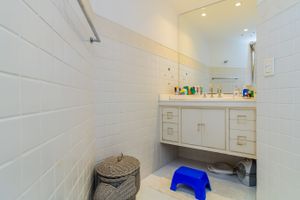 Image 34 - 314979