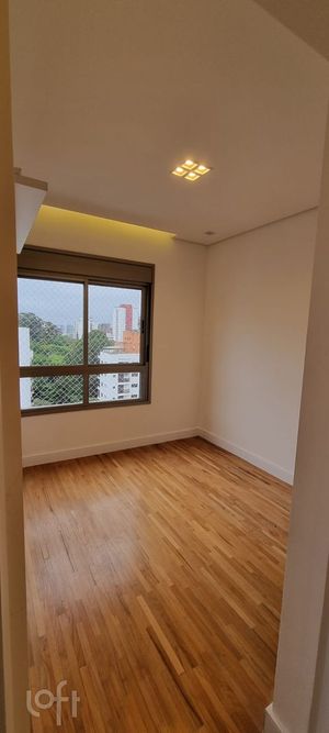 Image 19 - 315032