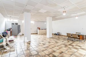Image 30 - 315072