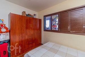 Image 9 - 315225