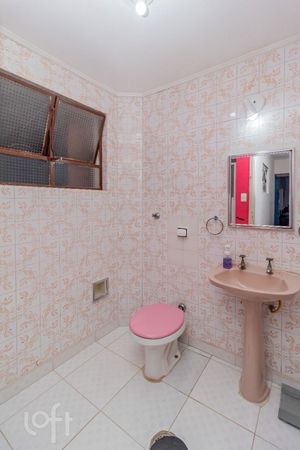 Image 18 - 315225
