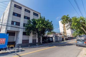 Image 31 - 315225
