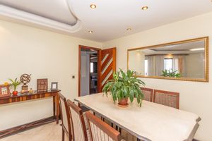 Image 11 - 315253