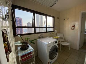 Image 11 - 315451