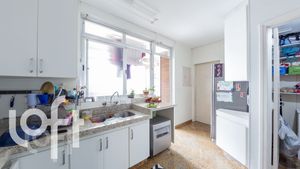 Image 31 - 315486