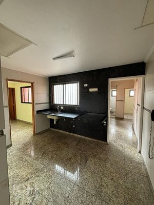 Image 23 - 315826