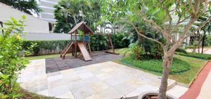 Image 33 - 315856