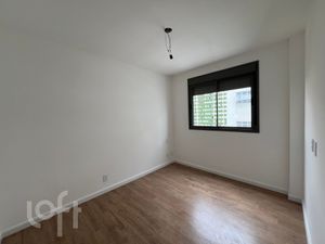 Image 17 - 316178