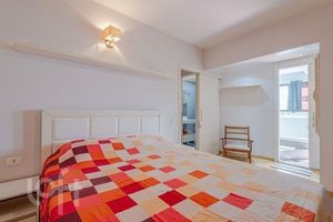 Image 3 - 316255