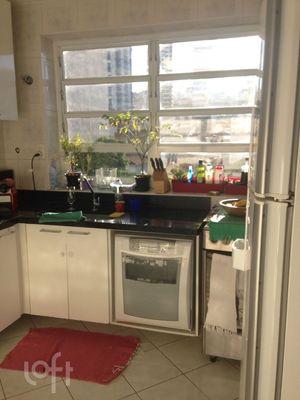 Image 7 - 316883