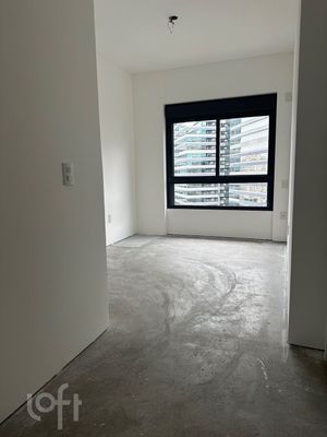 Image 7 - 317007