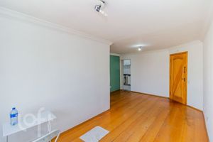Image 3 - 317532