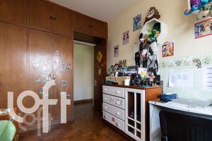 Image 4 - 317552