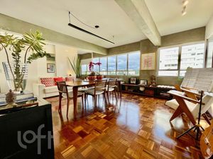 Image 8 - 317633