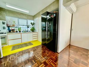 Image 13 - 317633