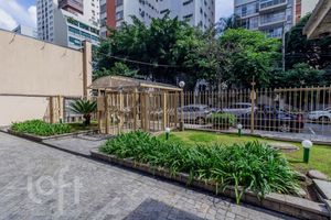 Image 49 - 317663
