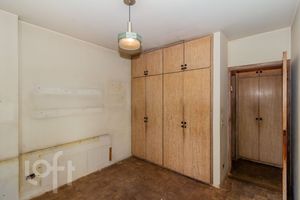 Image 12 - 317663