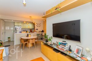 Image 5 - 317699