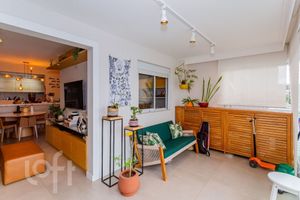 Image 10 - 317699