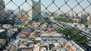 Image 7 - 318046