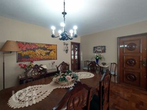 Image 1 - 318143