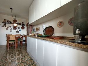 Image 8 - 318143