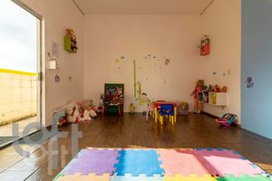 Image 3 - 318172
