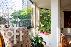 Image 32 - 318280