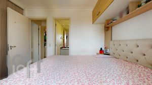 Image 7 - 318392