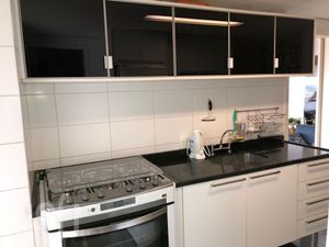 Image 12 - 318469