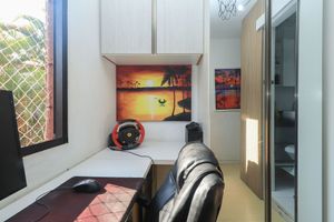 Image 21 - 318474