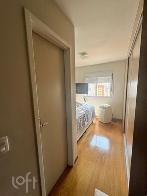 Image 10 - 318652