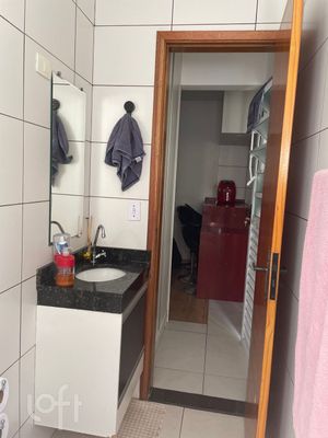 Image 6 - 318674