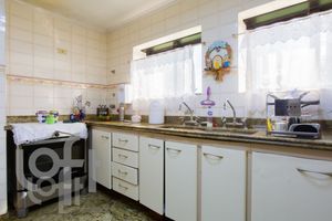 Image 18 - 318702