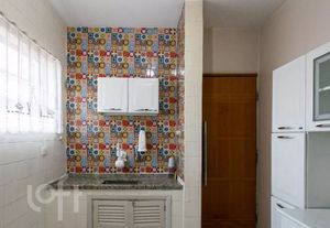 Image 7 - 318731