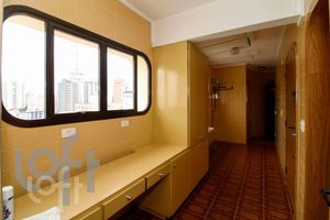 Image 32 - 319028