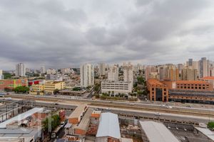 Image 22 - 319224