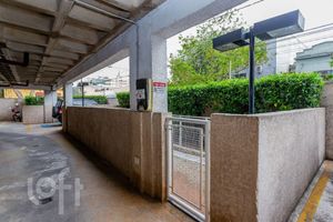 Image 29 - 319224