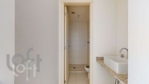 Image 38 - 320277