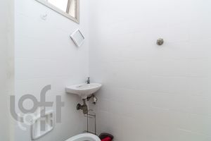 Image 32 - 320318