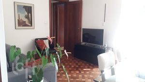 Image 1 - 320425