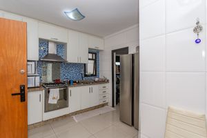 Image 34 - 320474