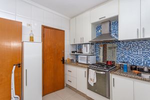 Image 33 - 320474
