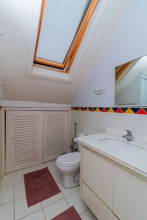 Image 33 - 320911