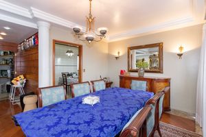 Image 17 - 321118
