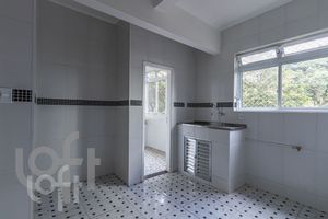 Image 20 - 321815