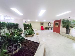 Image 24 - 322074